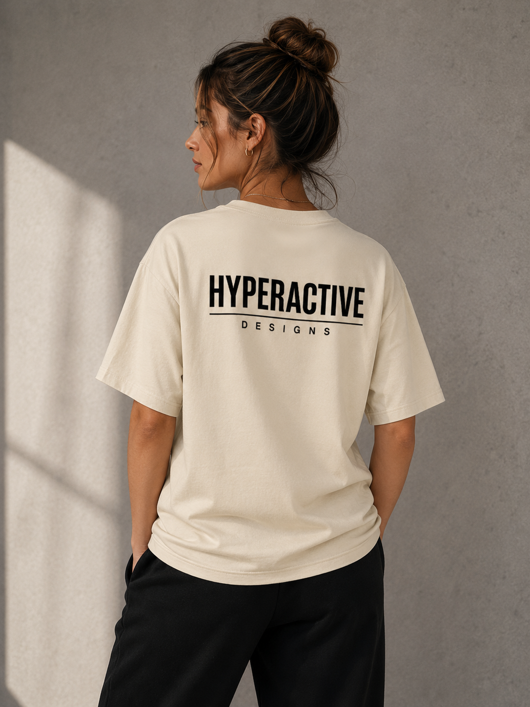 Unisex Oversized Heavyweight T-Shirt - Central Logo